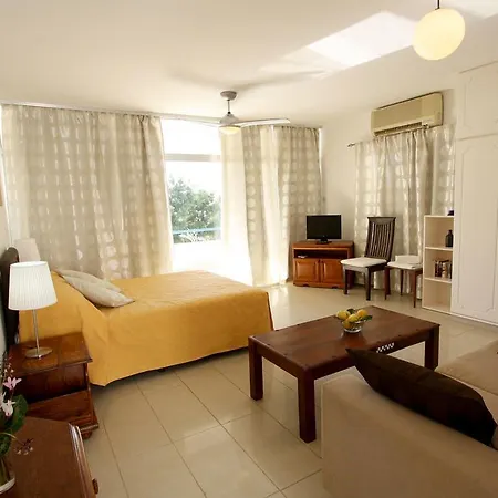 Pissouri Beach Apartments Room photo